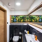 Nashi 4* エアフルト