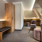 Nashi 4* エアフルト