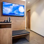 Nashi ホテル エアフルト