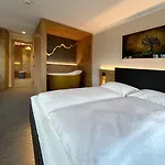 Nashi 4* エアフルト