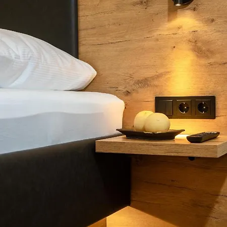 Hotel Nashi