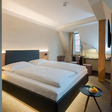 Nashi Hotel