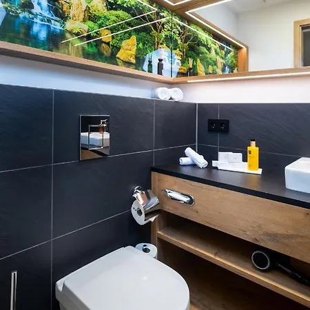 Hotel Nashi 4*