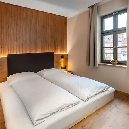 Nashi 酒店 埃尔福特